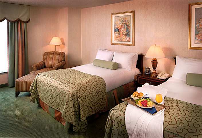 DoubleTree by Hilton Norfolk Airport Hotell Rom bilde